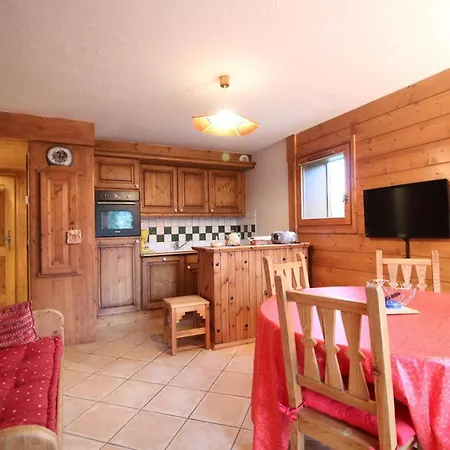 Apartment 3 Pieces Avec Parking, Pres Des Pistes Et Commerces *